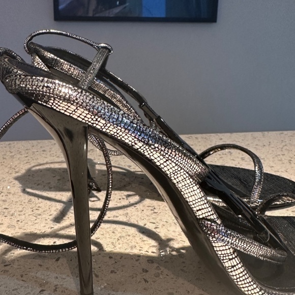 Saint laurent cassandra sandals - Picture 4 of 7